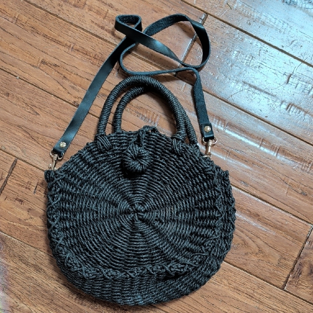 Bujibaja Paper Woven Canteen Style Round Black Woven Handbag
